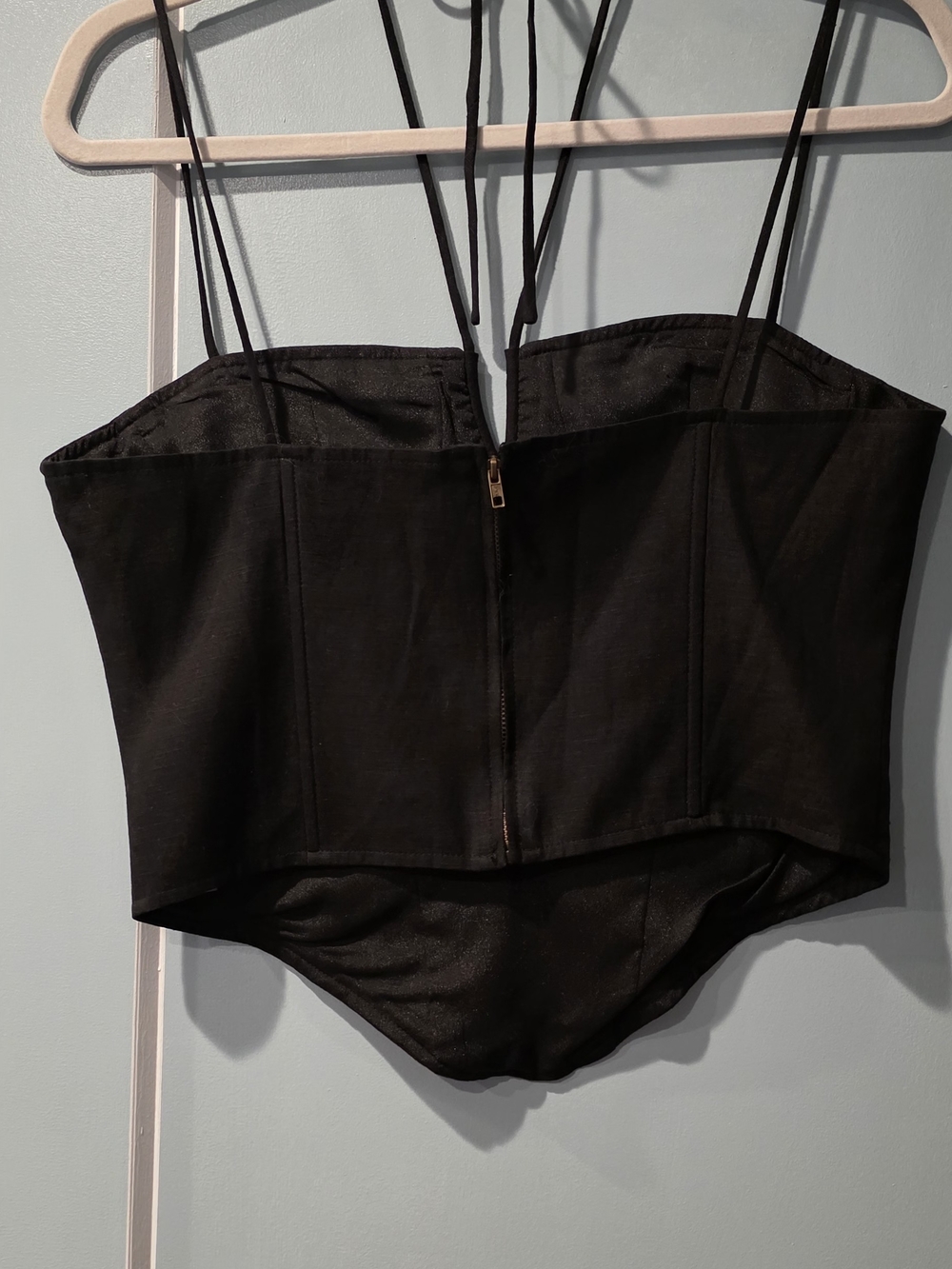 Lioness Black Bustier Halter Tie Crop Top - Picture 6 of 10